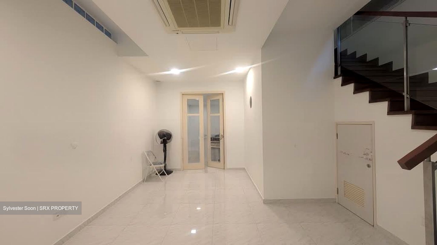 Serangoon Garden Estate (D19), Terrace #568250301